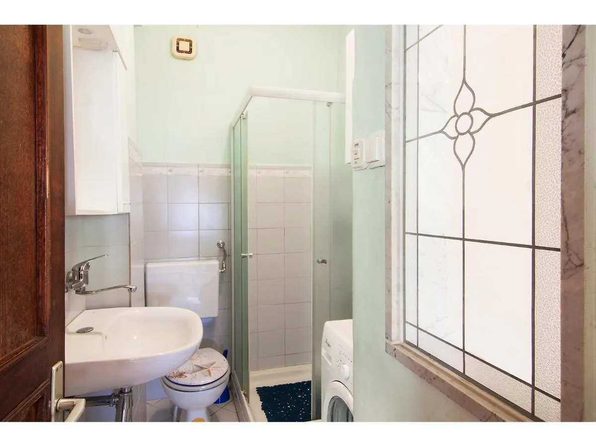 Anni Apartments Pula